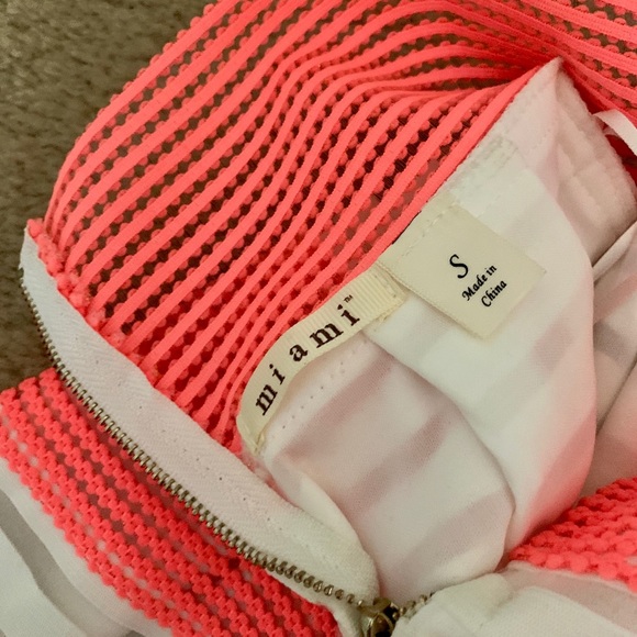 Skirt - Picture 4 of 5